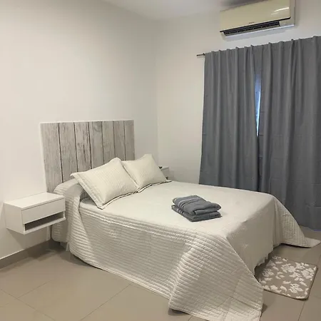Lo De Hugo Apartment Muniz Exterior photo