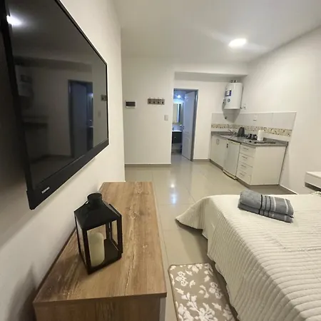 Lo De Hugo Apartment Muniz Exterior photo