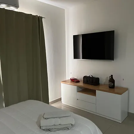 Lo De Hugo Apartment Muniz Exterior photo