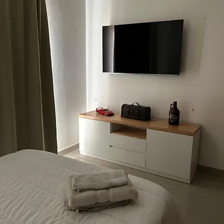 Lo De Hugo Apartment Muniz Exterior photo