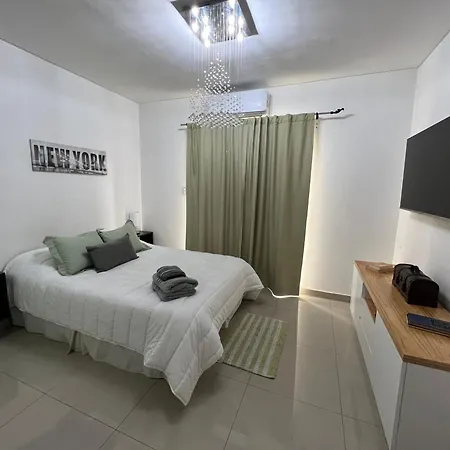 Lo De Hugo Apartment Muniz Exterior photo