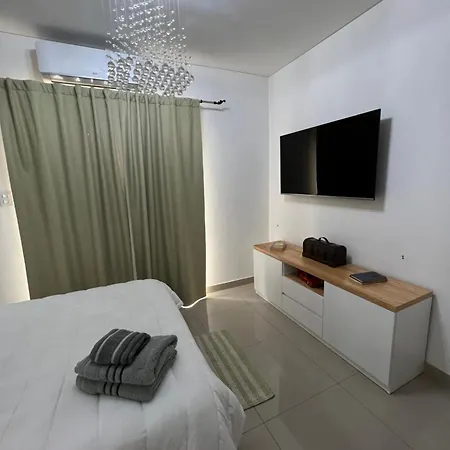 Lo De Hugo Apartment Muniz Exterior photo