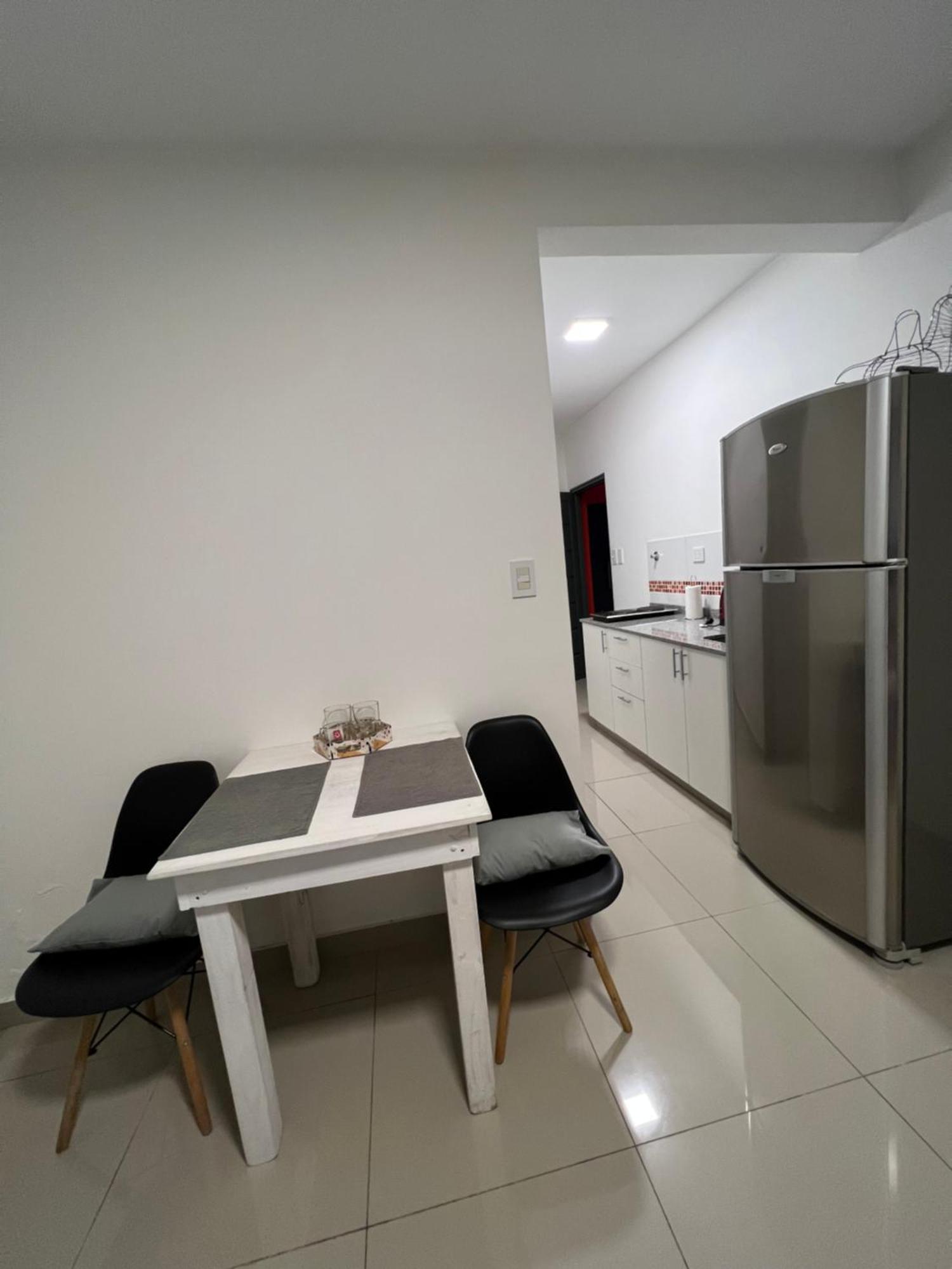 Lo De Hugo Apartment