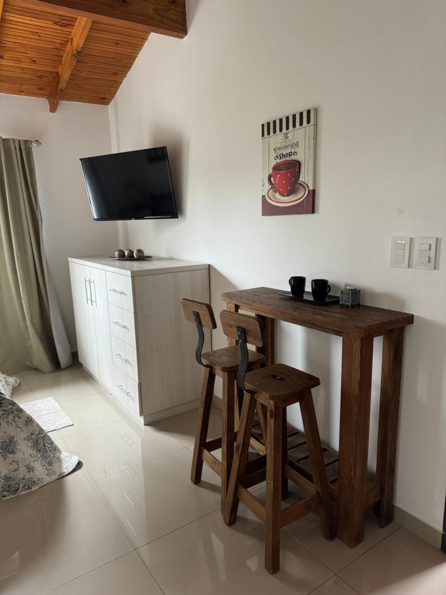 Lo De Hugo Apartment