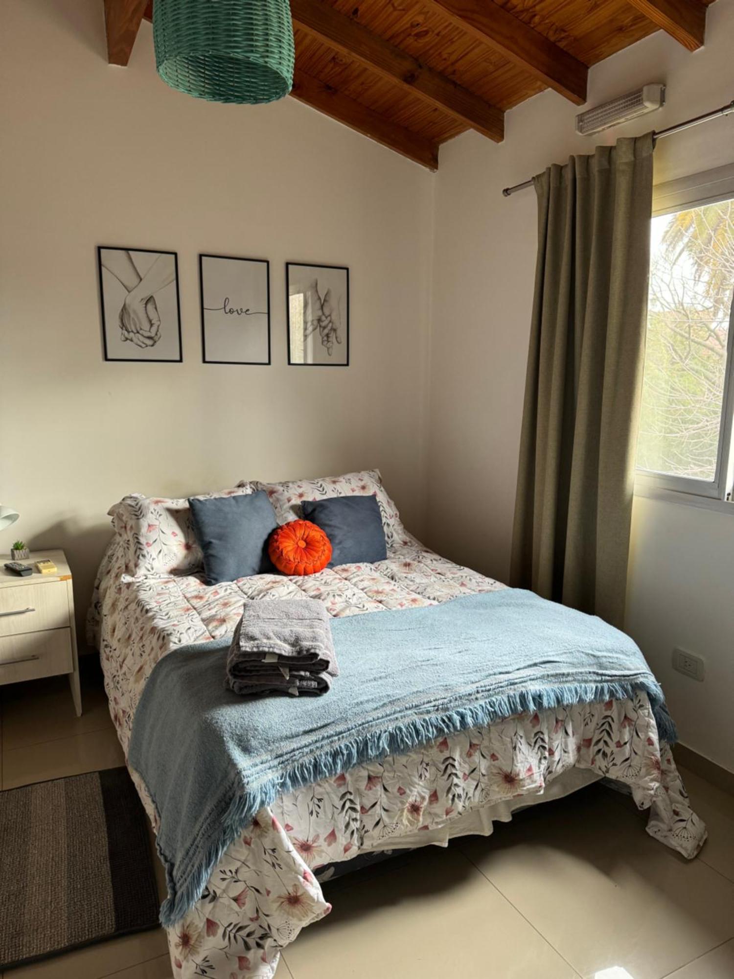 Lo De Hugo Apartment