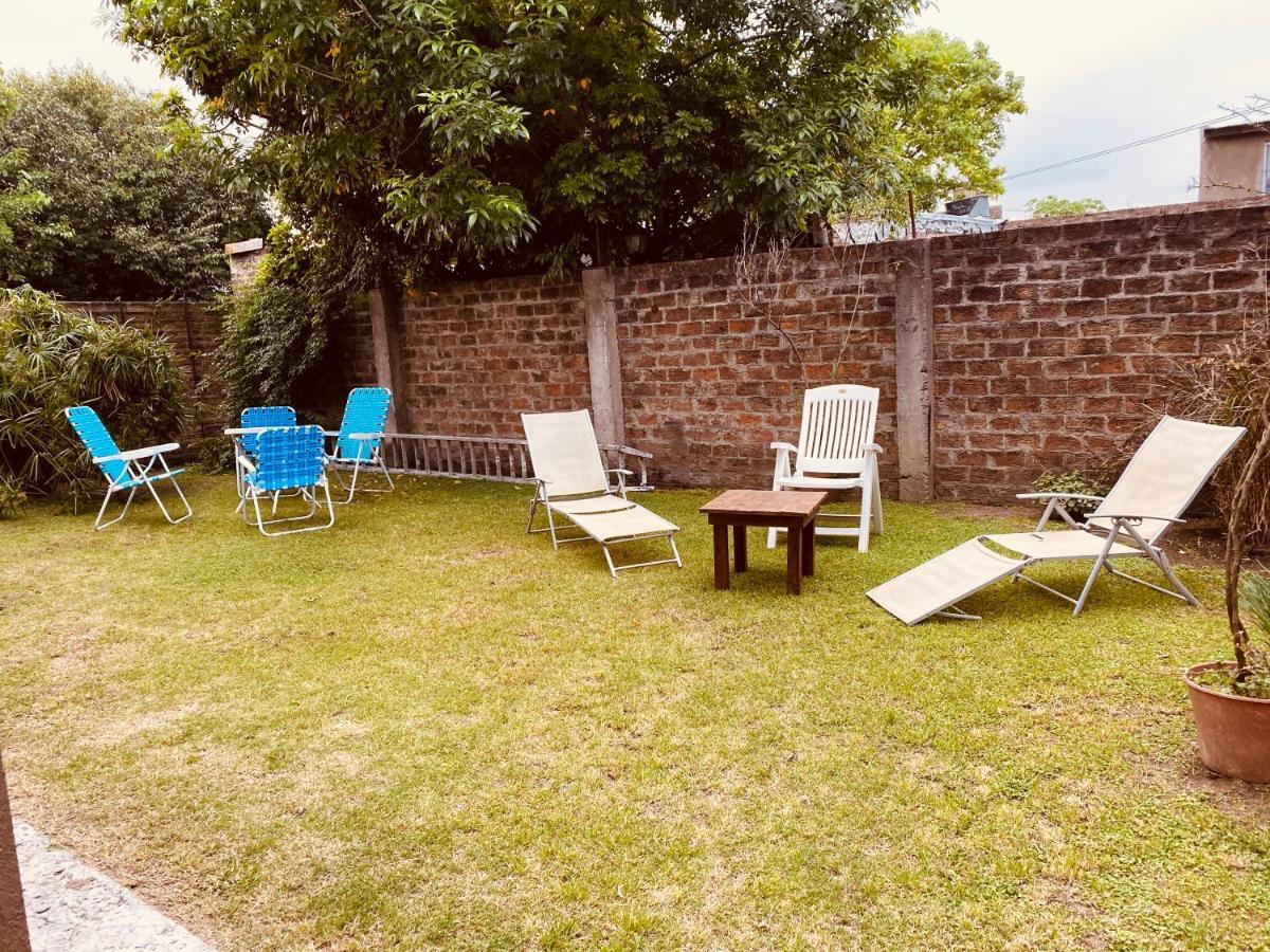 Lo De Hugo Apartment Muniz